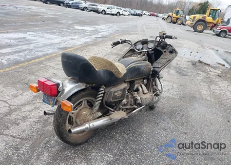 1979 Honda Goldwing z USA, uszkodzony, nr VIN GL14105048
